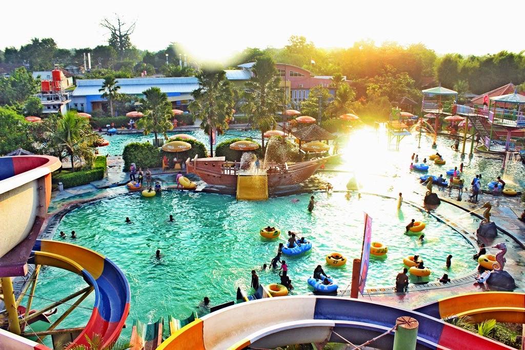 Foto Grand Puri Waterpark